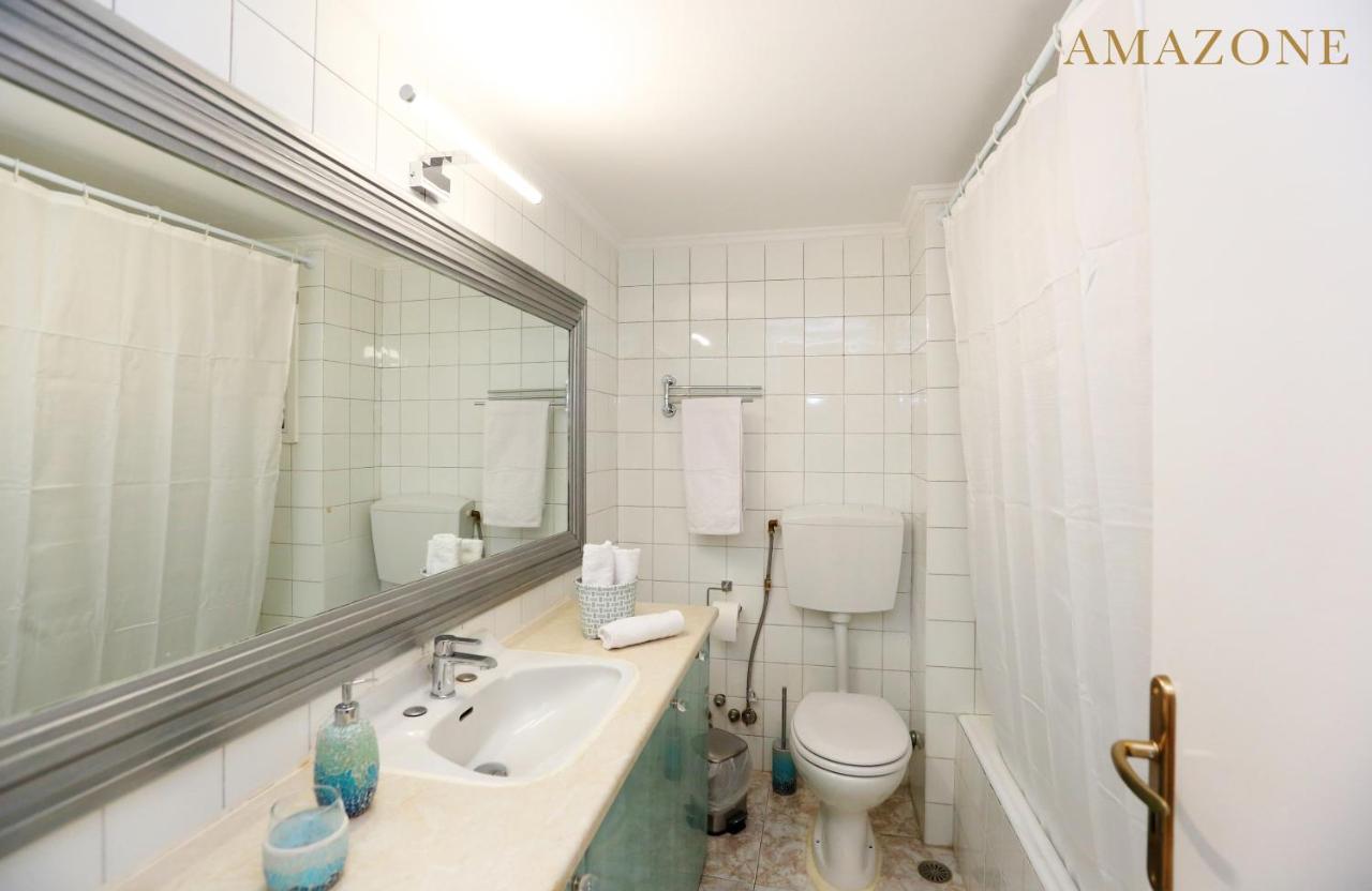 MELMA PROPERTIES-AMAZONE-premium apartment in Piraeus center Pireu Exterior foto
